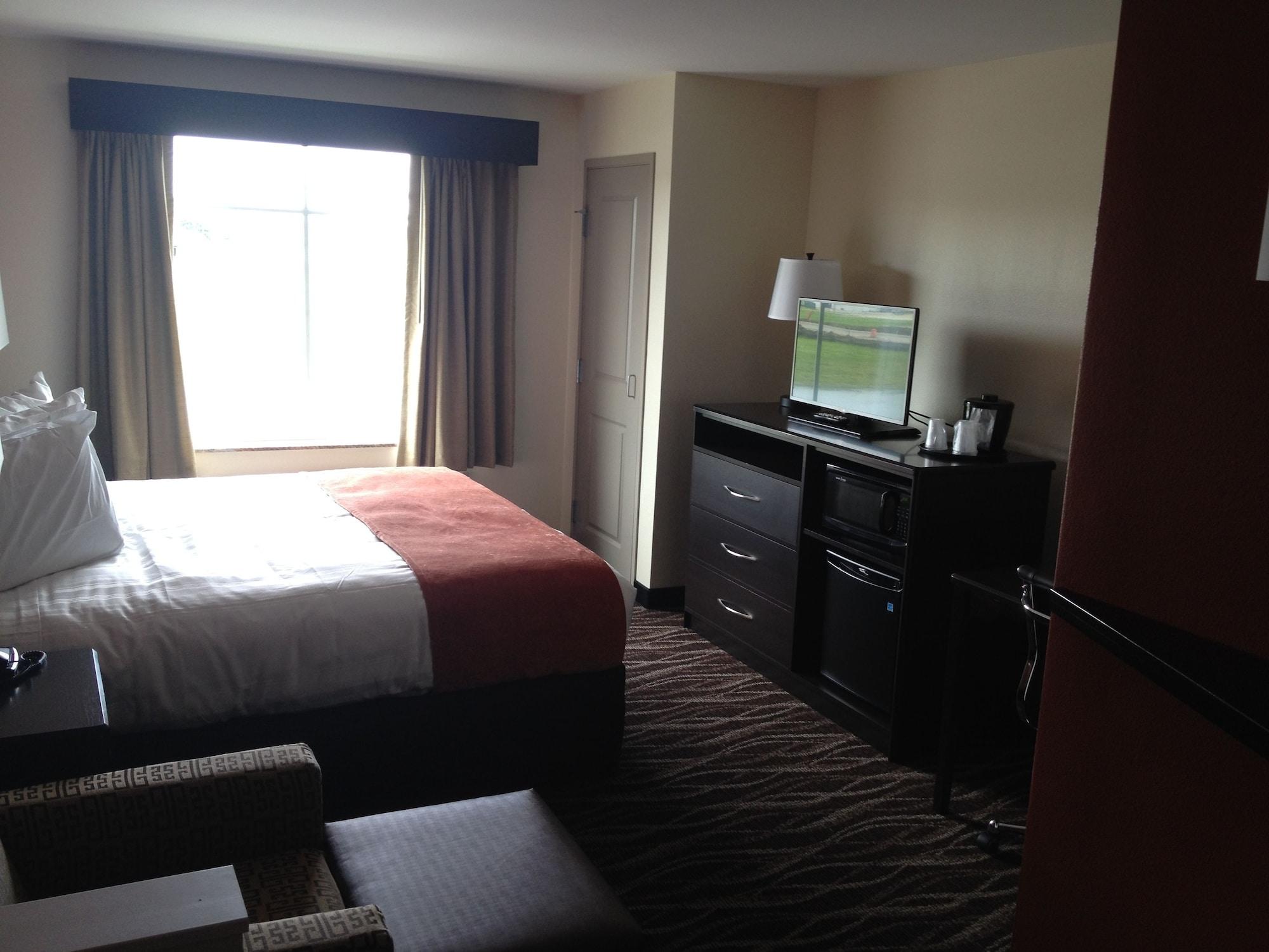 Americinn By Wyndham Waupun Kültér fotó